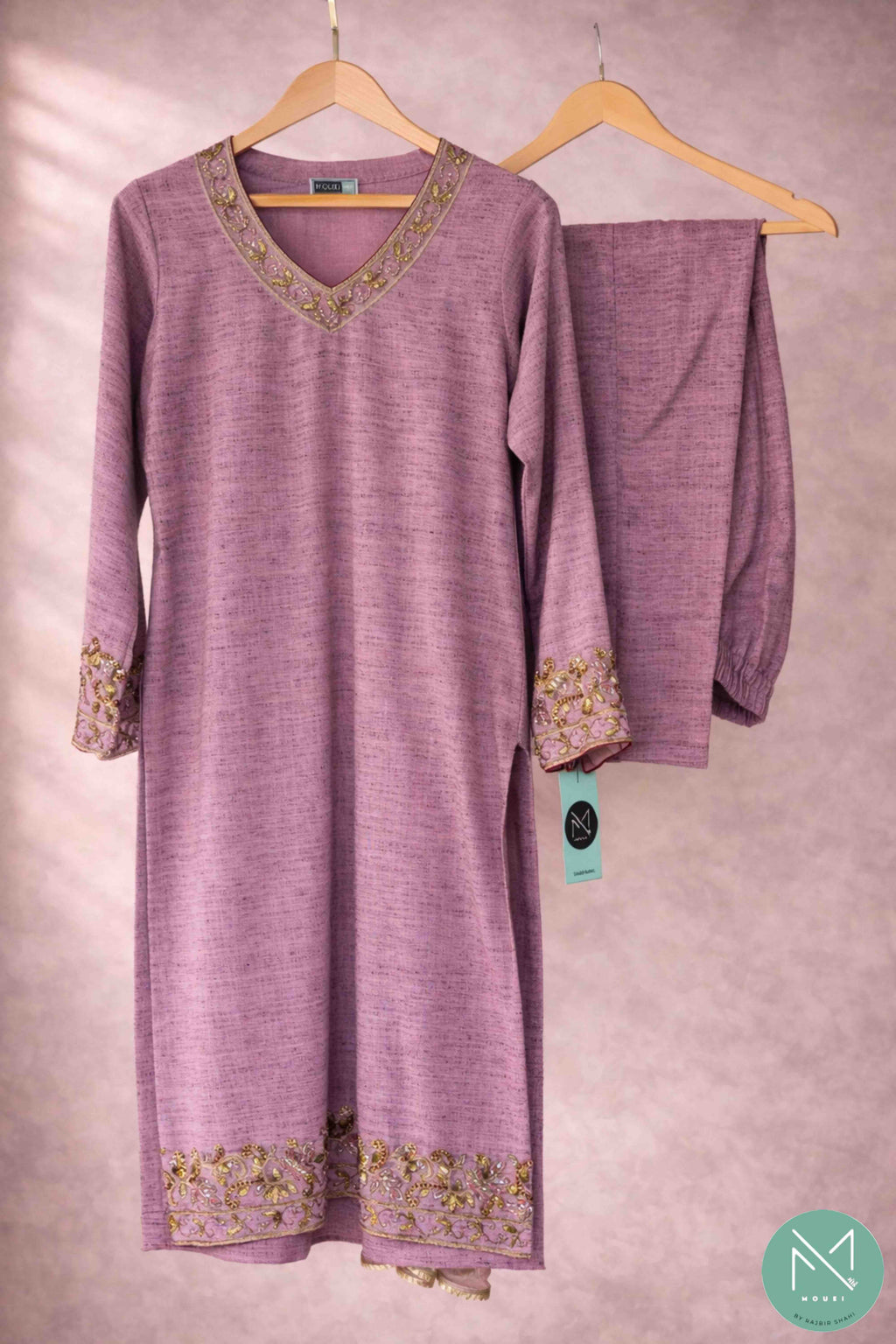 Gulnaar Grace Kurta Set